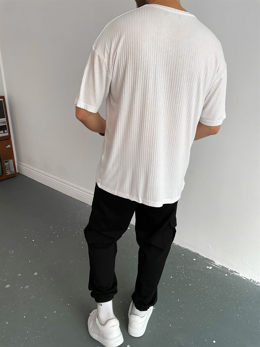 Beyaz Minimalist Baskılı T-Shirt JJ-116