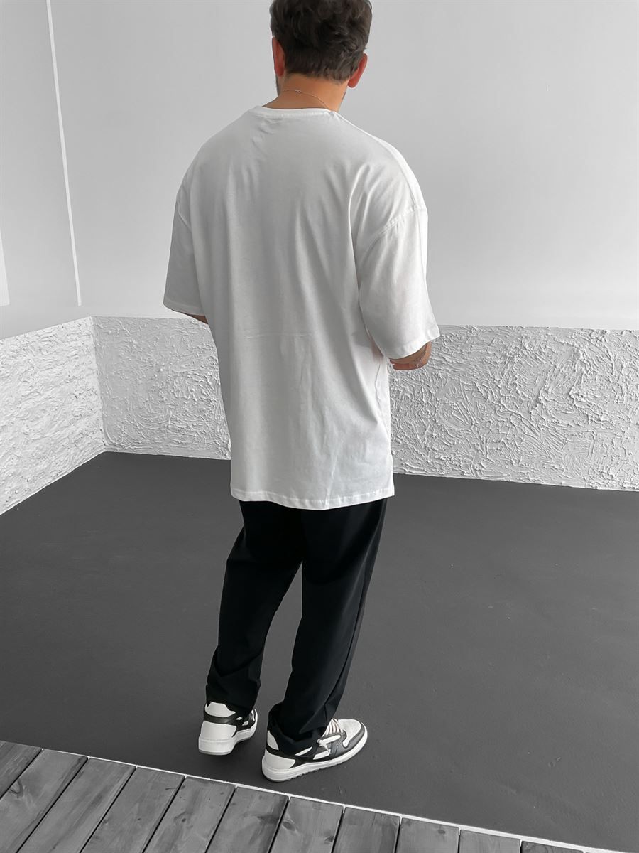 Beyaz Abstract Baskılı Oversize T-Shirt BY-1281